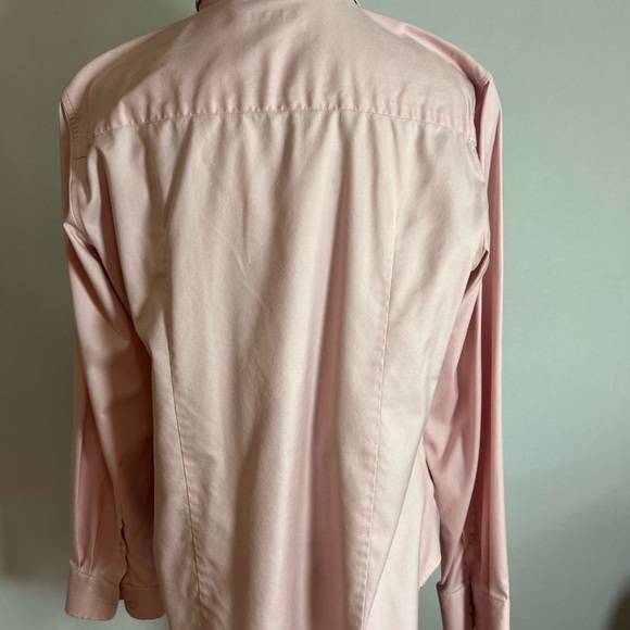 Lady Hathaway Women’s Button Down Pink Dress Shirt - Picture 3 of 5
